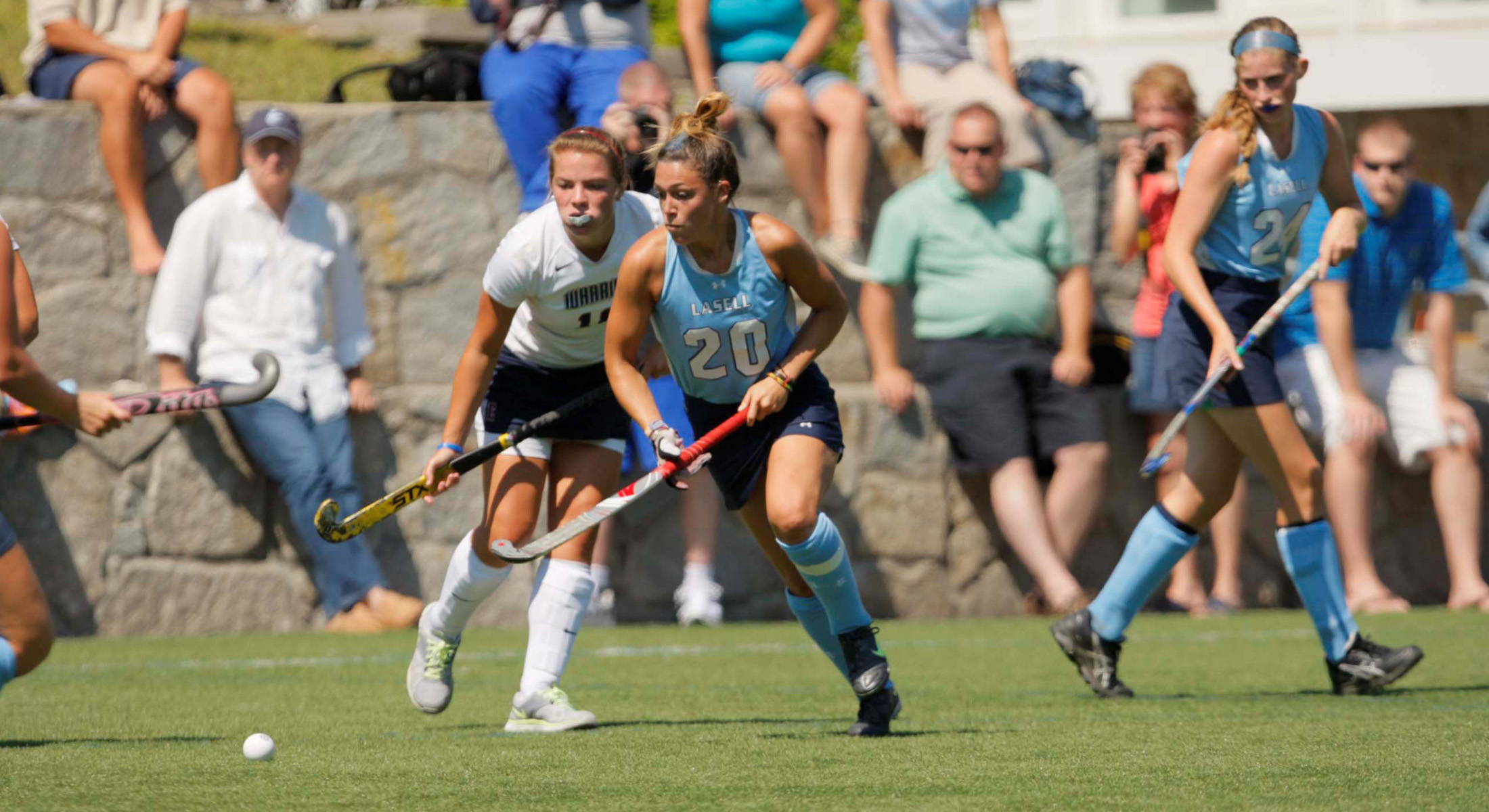 Field Hockey Falls 3-2 on Late Goal at Simmons