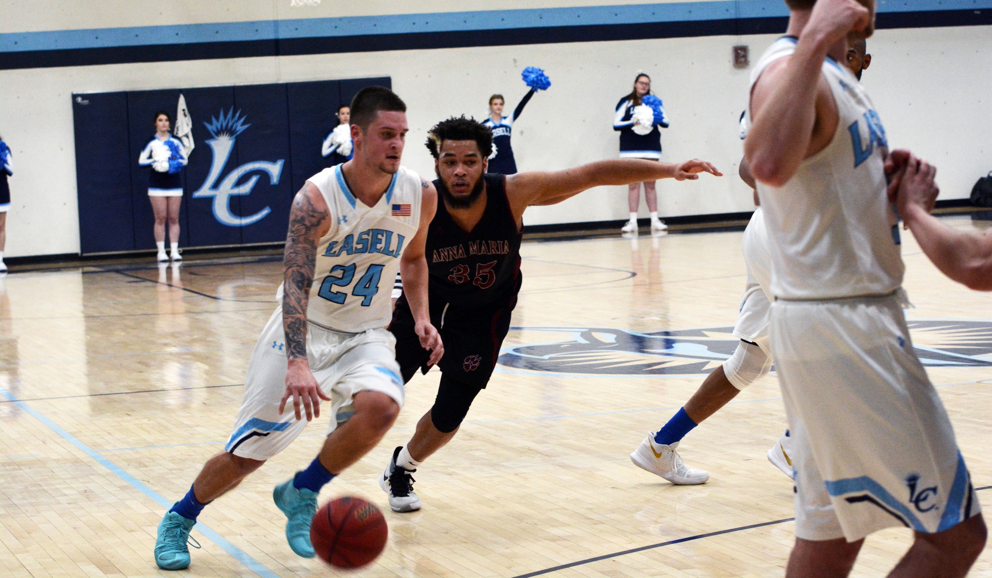 Lasell Men’s Basketball comes back to defeat Anna Maria