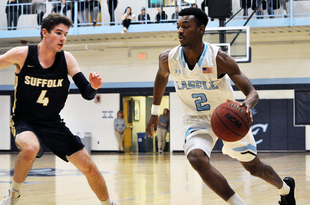 Lasell Men’s Basketball holds off Suffolk