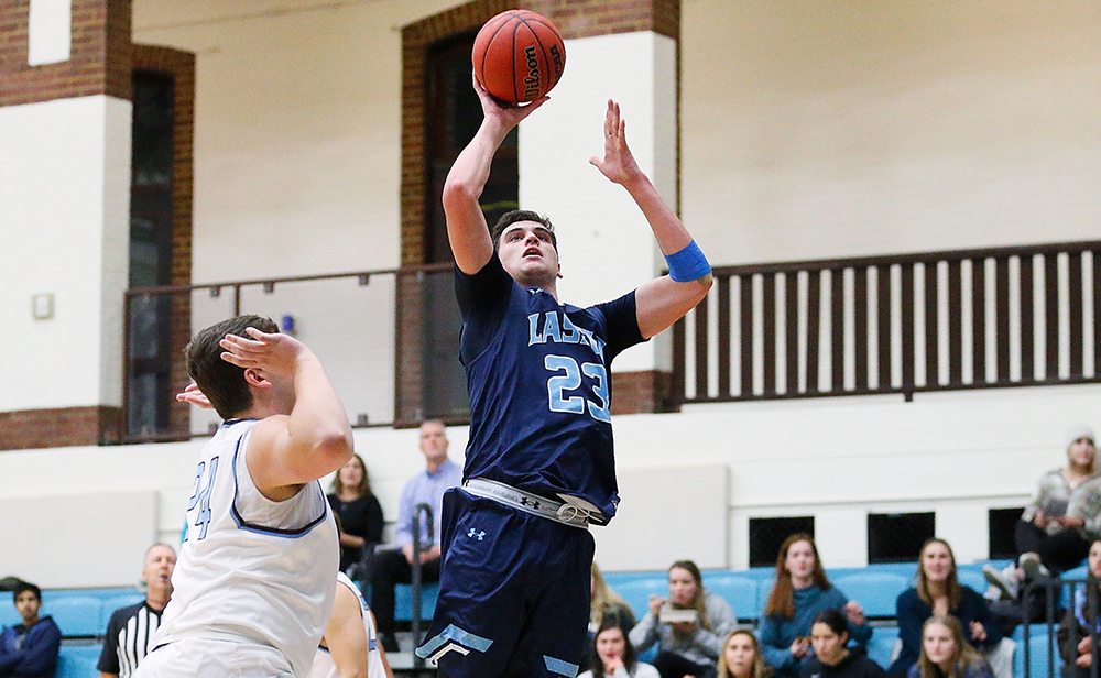 MBK: Lasell upended by Worcester State; Nunez, Vanderhorst pace Lasers in setback