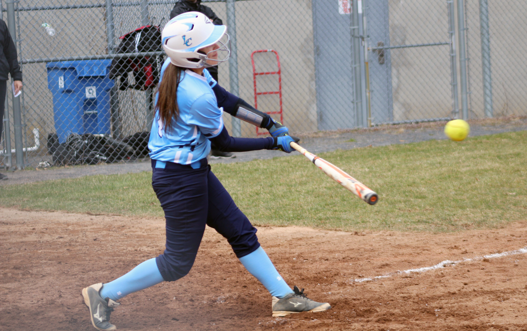 Lasell Softball splits doubleheader with Simmons