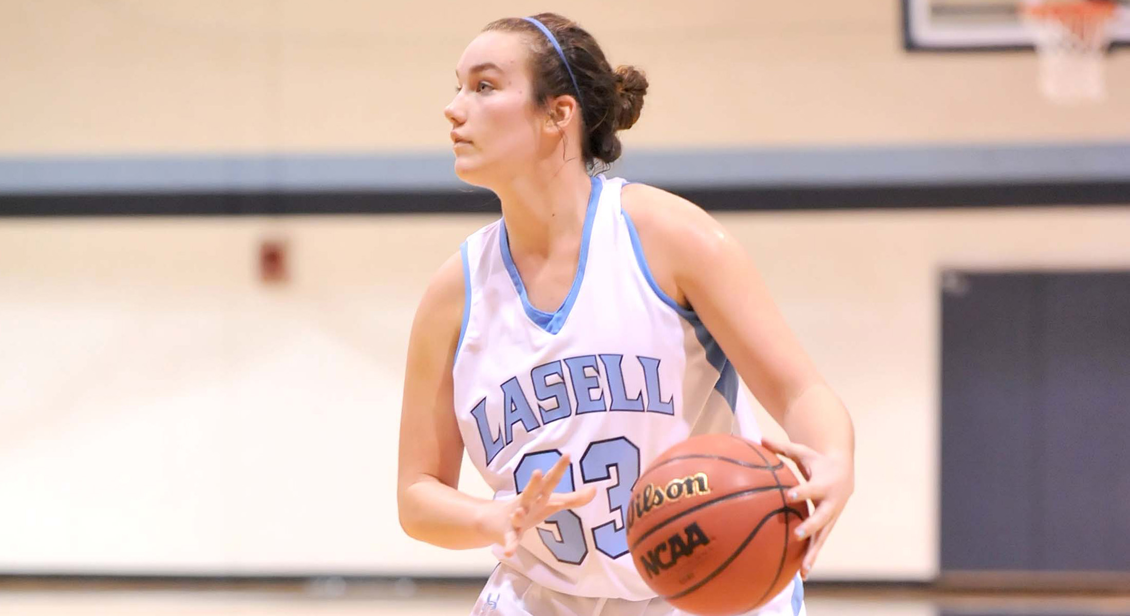 Women's Hoops Stages Comeback Win, 52-51 over Western New England