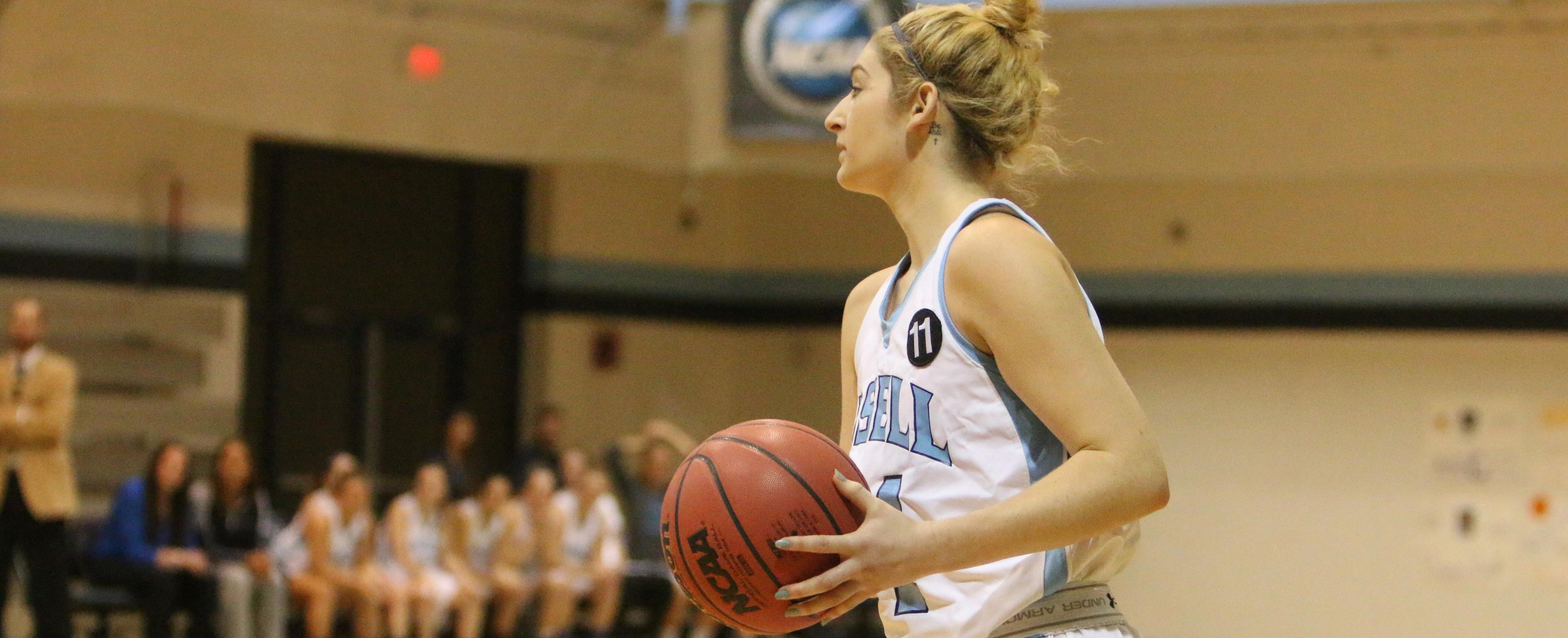 Women's Hoops Comes Up Short to Westfield State 90-81