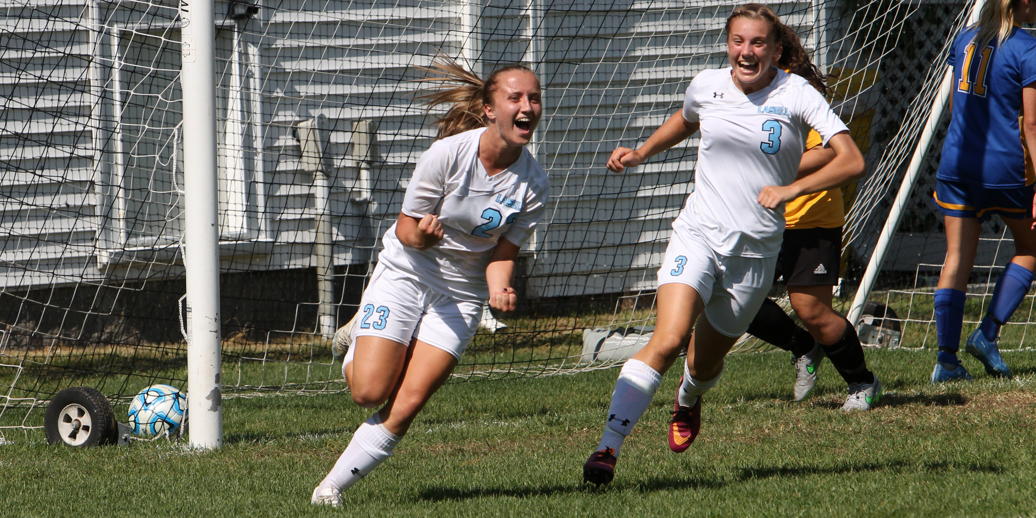 Women's Soccer Finishes Atop GNAC with 4-1 Win at Rivier