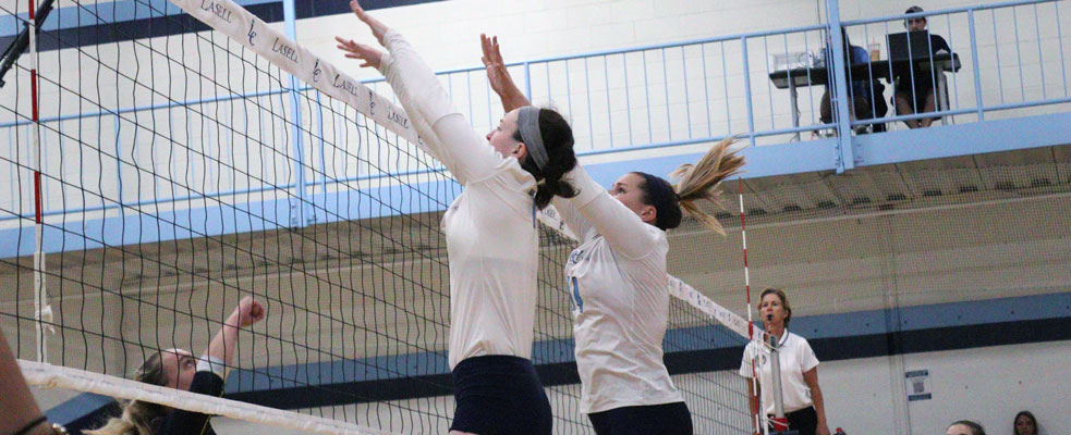 Lasell Drops Two in Tri-Match with Rivier and Rhode Island College