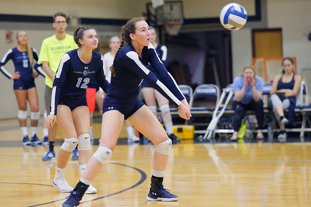 Lasell Women’s Volleyball down Norwich for GNAC road victory