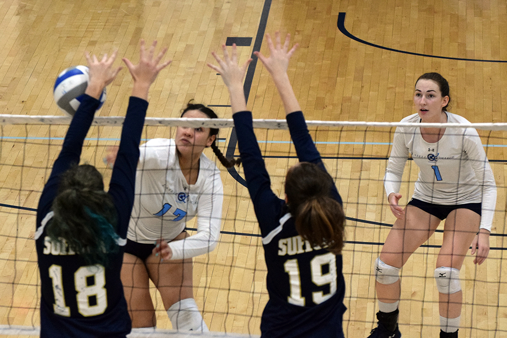 Lasell Women’s Volleyball sweeps GNAC pair from Albertus Magnus and Suffolk