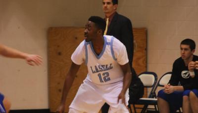 Lasell Drops GNAC Matchup to Suffolk University in Men's Hoops