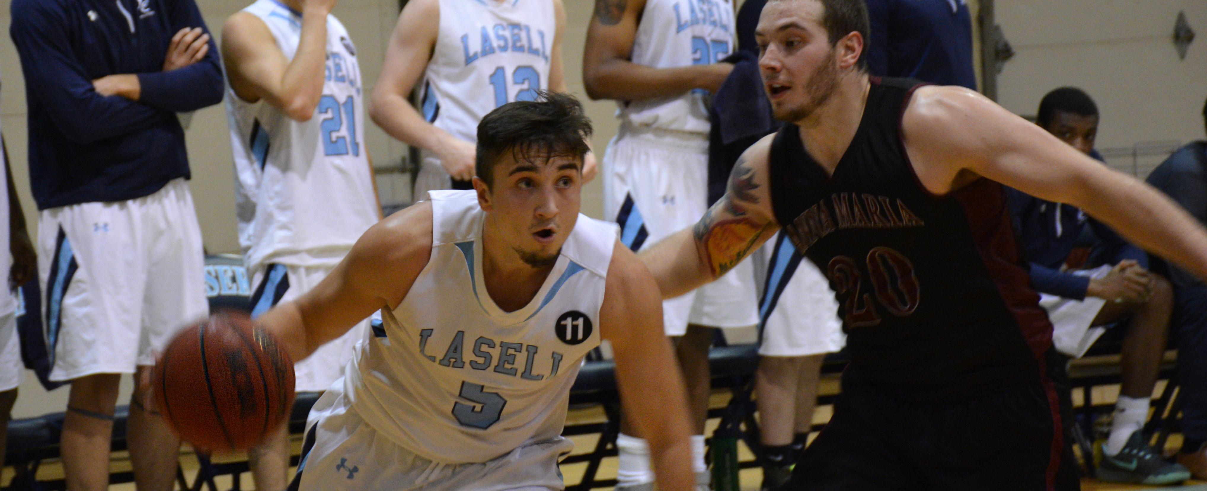 Men's Hoops Stays Perfect in Conference Play with 99-94 Victory over AMCATS