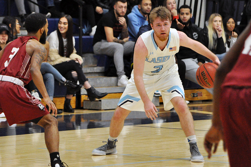 MBB: Lasell falls to Dean College
