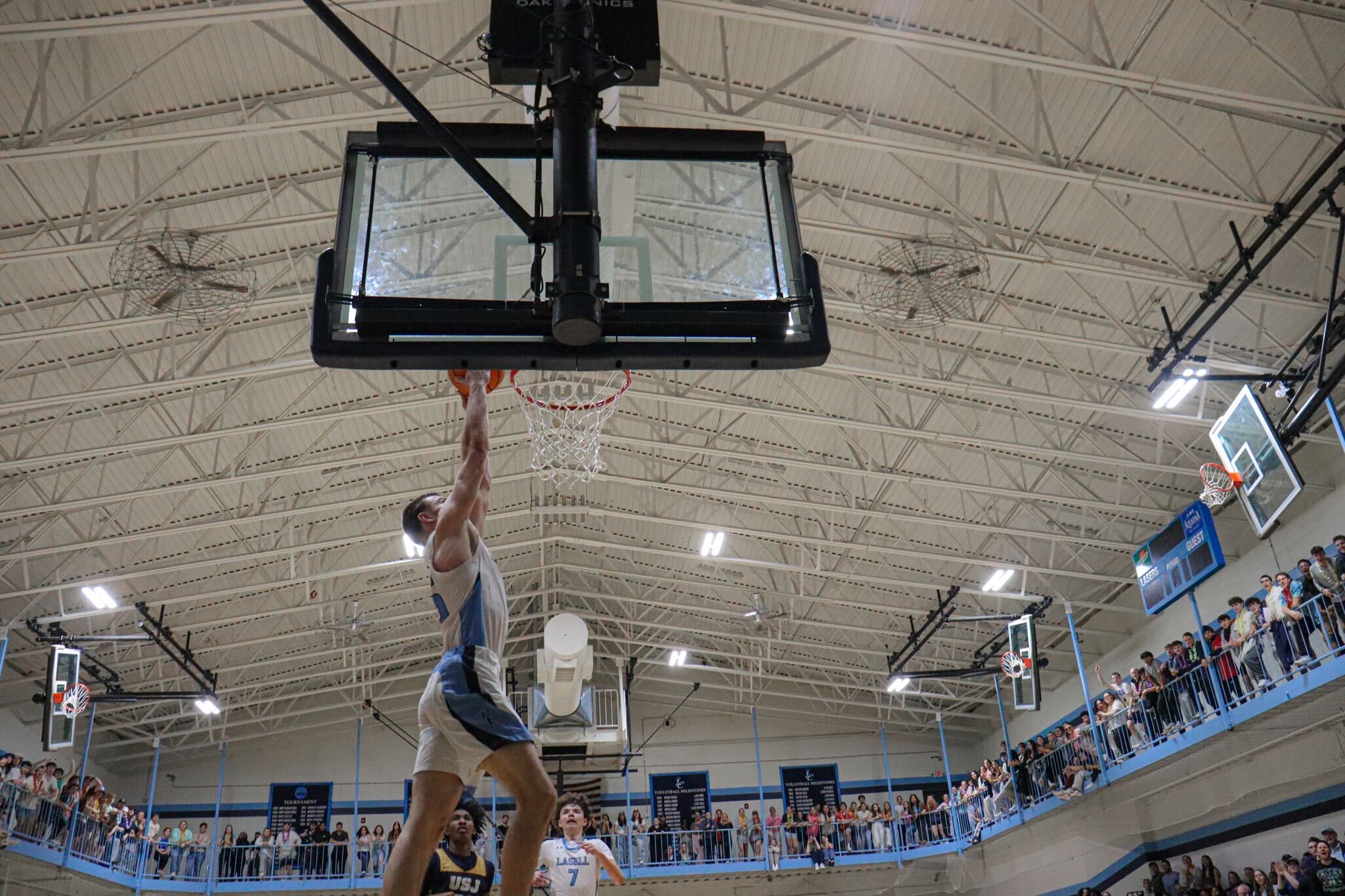 MBB: Lasers Advance to GNAC Finals, Defeat USJ 80-69