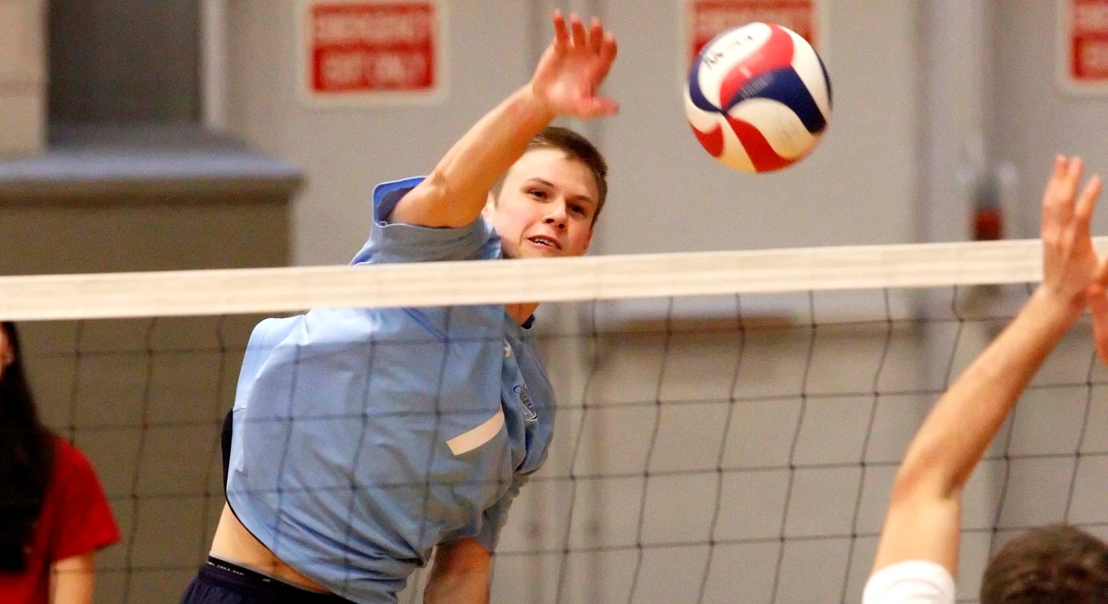 Men's Volleyball Triumphs Over Emerson, 3-1