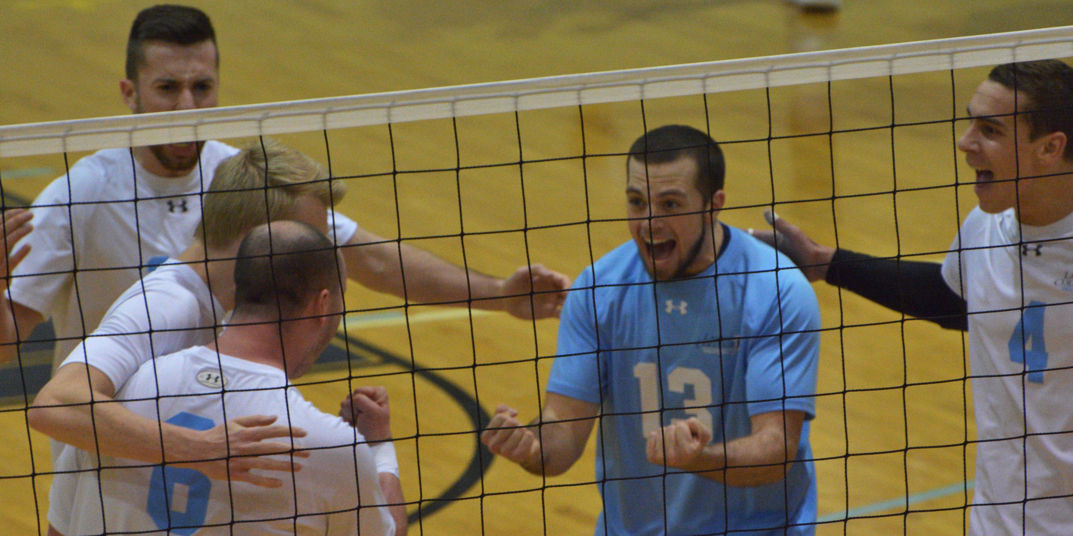 Men's Volleyball Hands Wentworth First Conference Loss 3-0