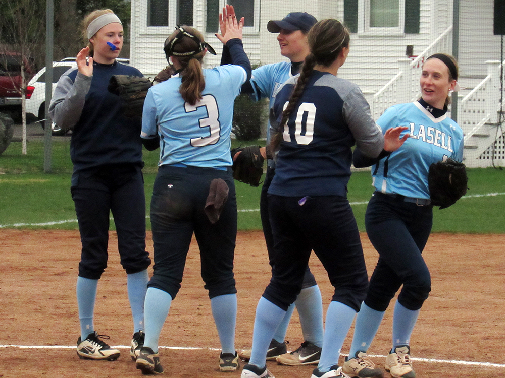 SB: Lasell drops two GNAC games to Norwich