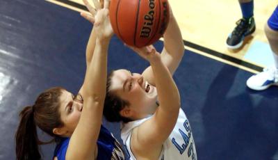 Women's Basketball falls to Albertus Magnus