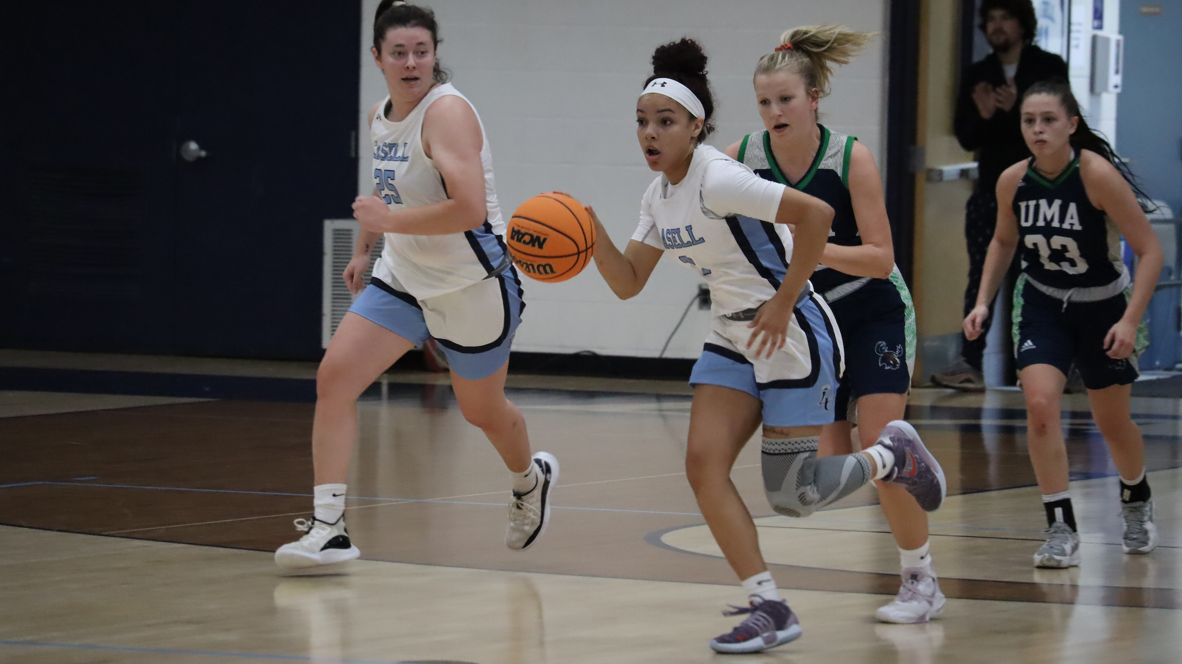 WBB: Lasers Pick Up Conference Win Against Elms