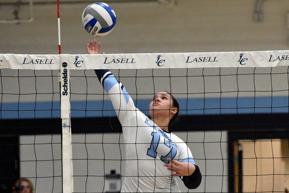 WVB: Lasell knocked from GNAC Tournament by No. 23 JWU