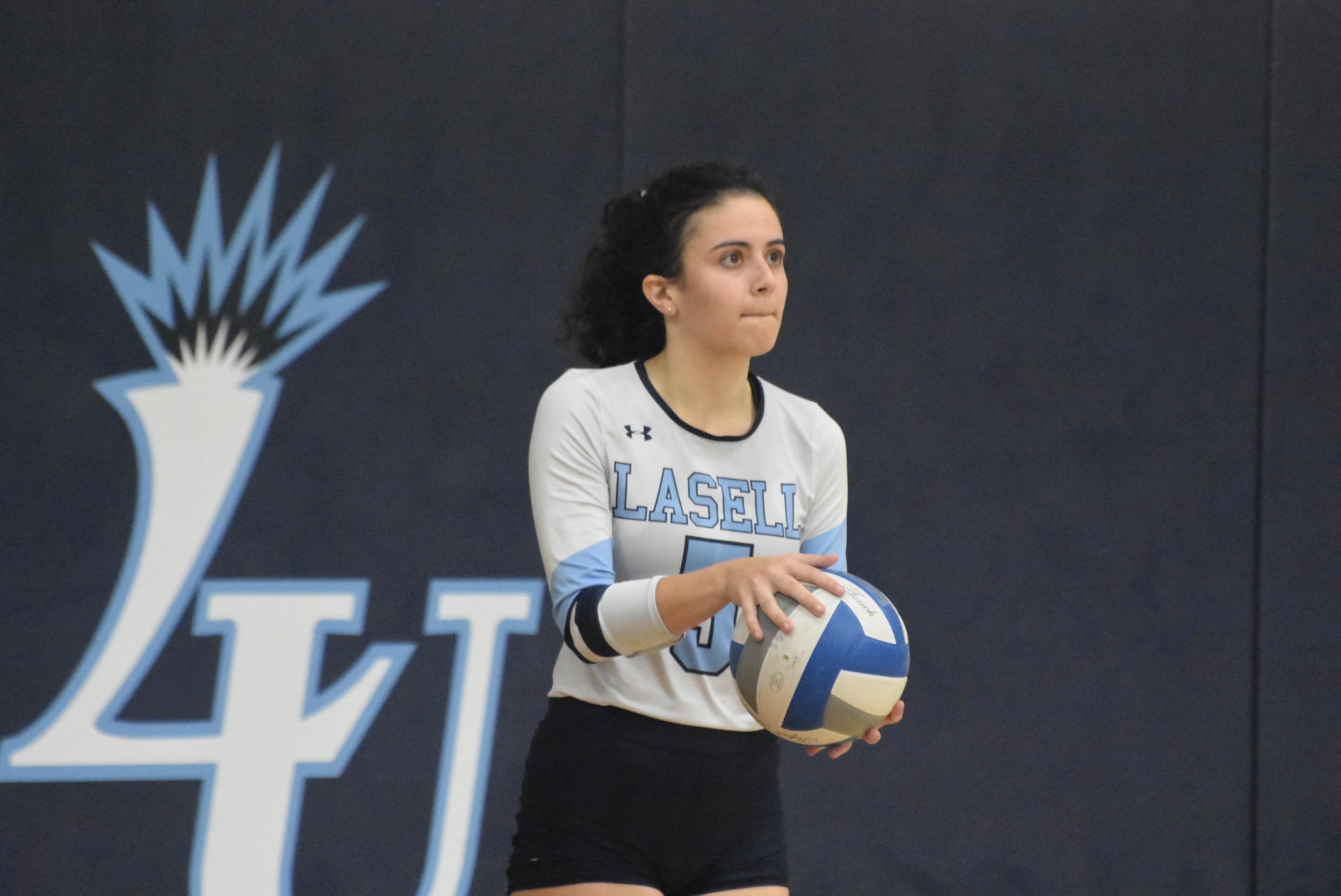 WVB: Lasers split in day 1 of St. John Fisher tournament